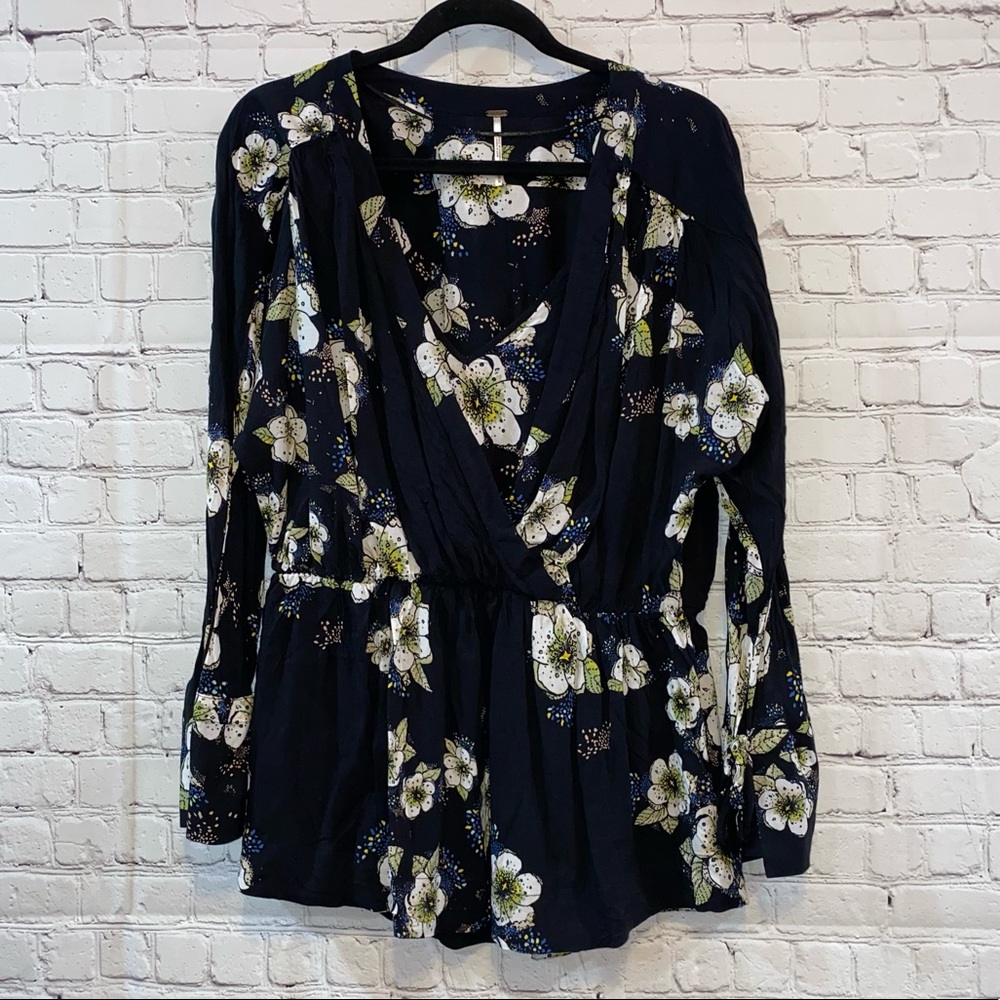 Free People Peplum Tuscan Dreams Floral Top - Picture 1 of 9
